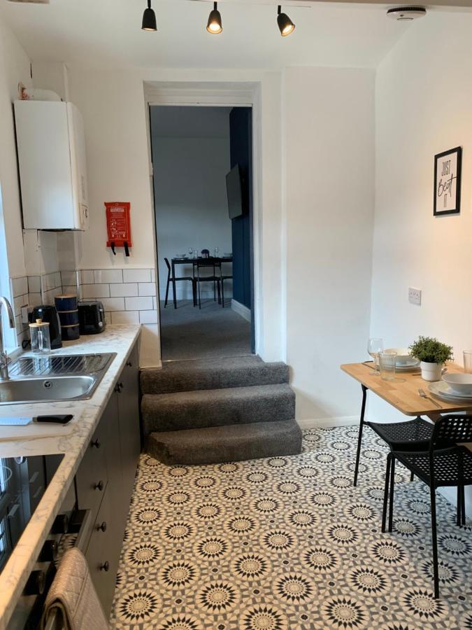 Windsor 4 - Spacious Beautiful 4 Bdrm Maisonette Nr Ncle Free Wifi Free Parking Гейтсхед Екстериор снимка