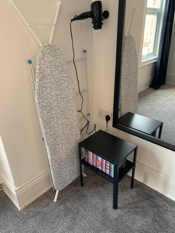 Windsor 4 - Spacious Beautiful 4 Bdrm Maisonette Nr Ncle Free Wifi Free Parking Гейтсхед Екстериор снимка